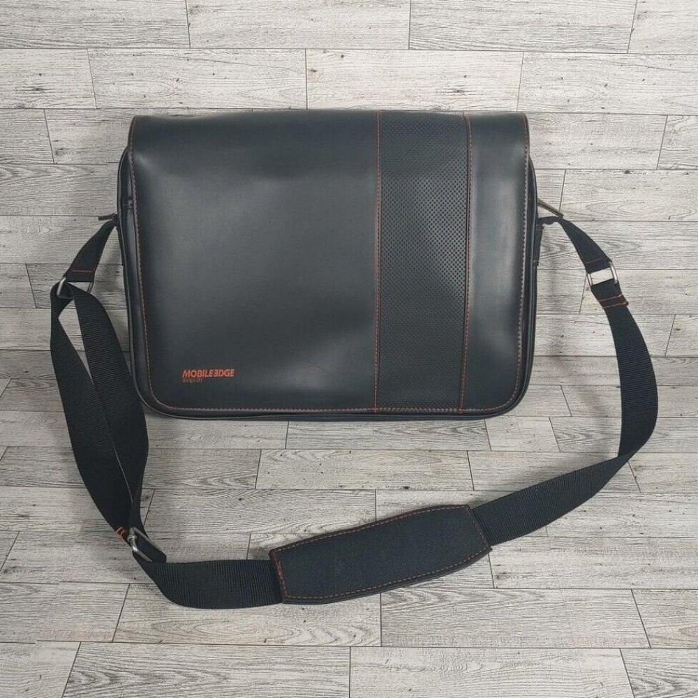 Mobile Edge Messenger Laptop Bag 16" Black meutsmb6 "Bring It On" Shoulder Strap